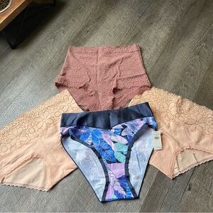 Aerie Floral Lace and Patterned Women's Intimates Set New